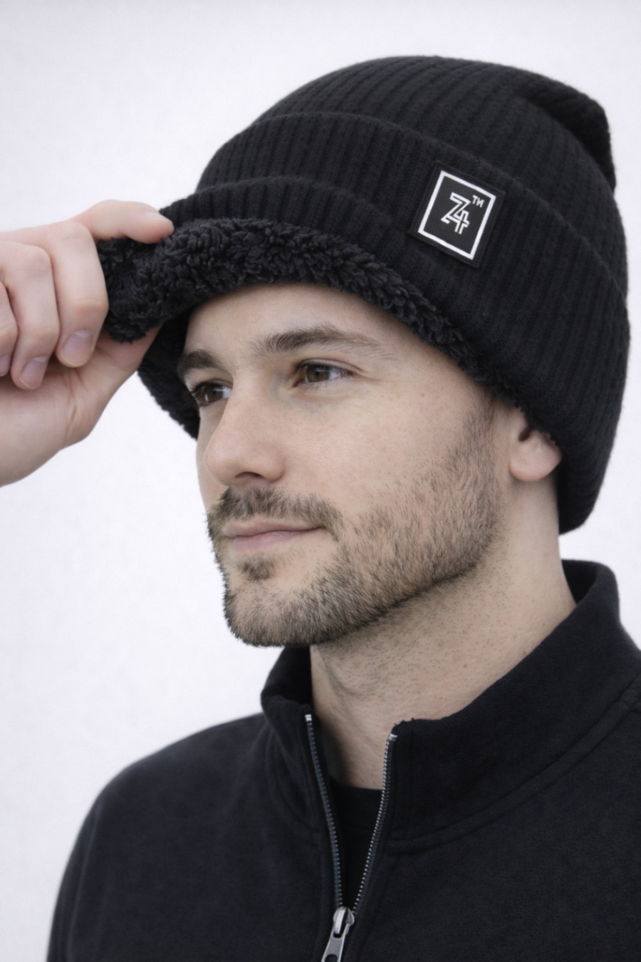 Knitted hat #7533 - Image 3