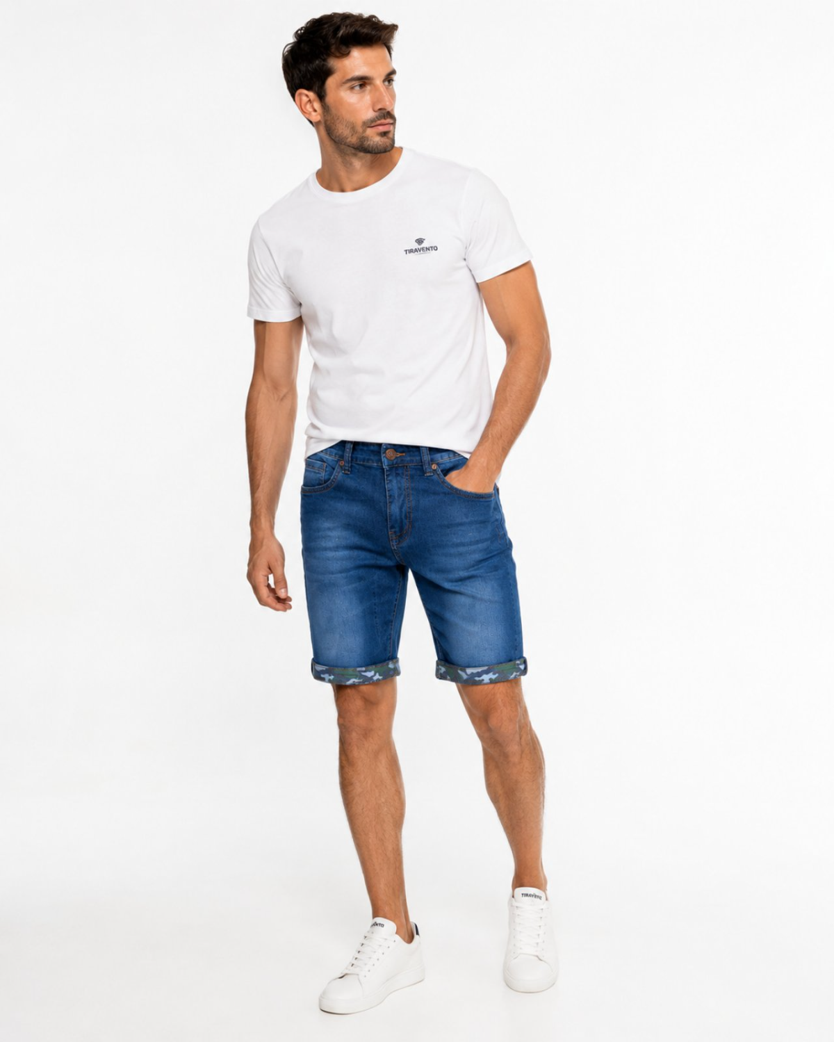 J3300.jpg Ανδρική Τζιν Βερμούδα Slim Fit με Camo Ρεβέρ – Μπλε Denim #J3300 - Image 1